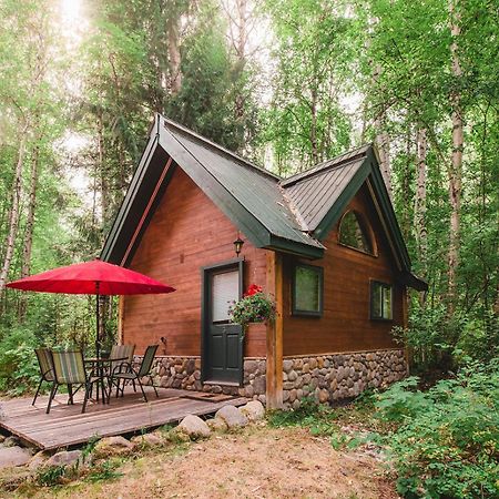 Across The Creek Cabins Clearwater Exterior photo